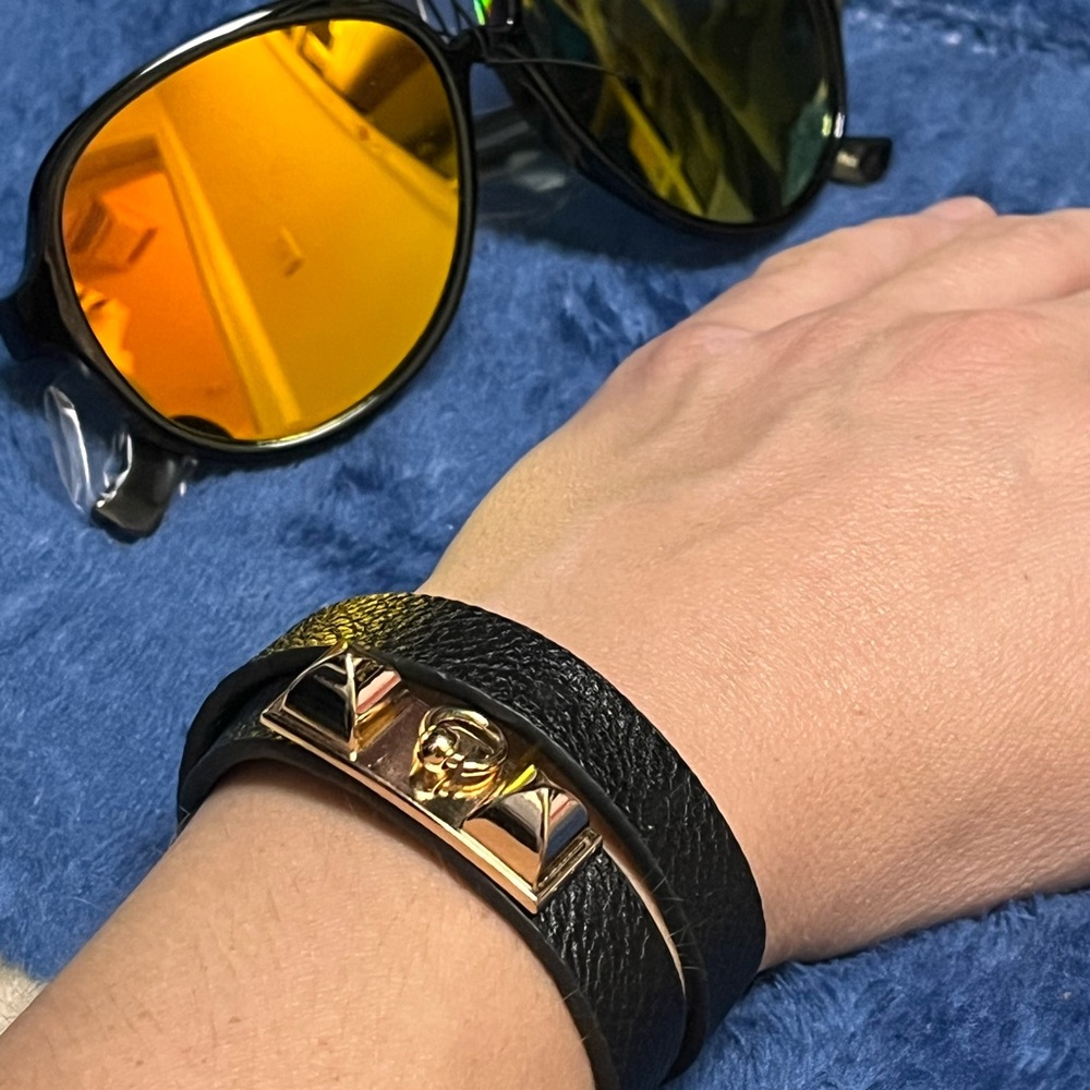 Simple Chic Black Wrap Bracelet Beach Chill Cute